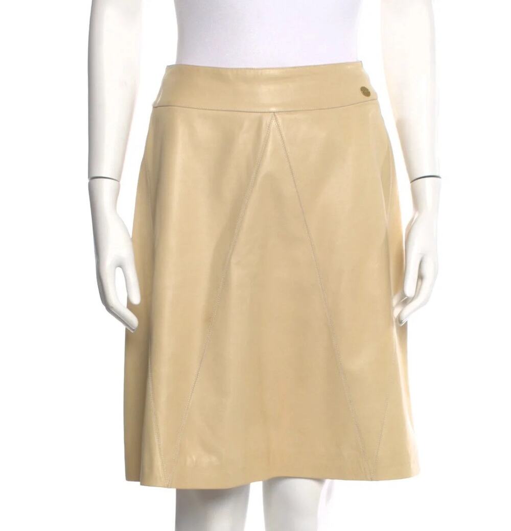 Chanel Vintage CC Logo Leather Lambskin Skirt w Gift bag size 38 / US 6